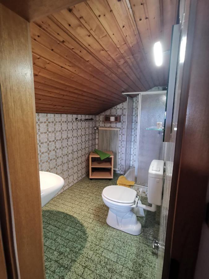 Hotel Garni Austermayer Traunreut Extérieur photo
