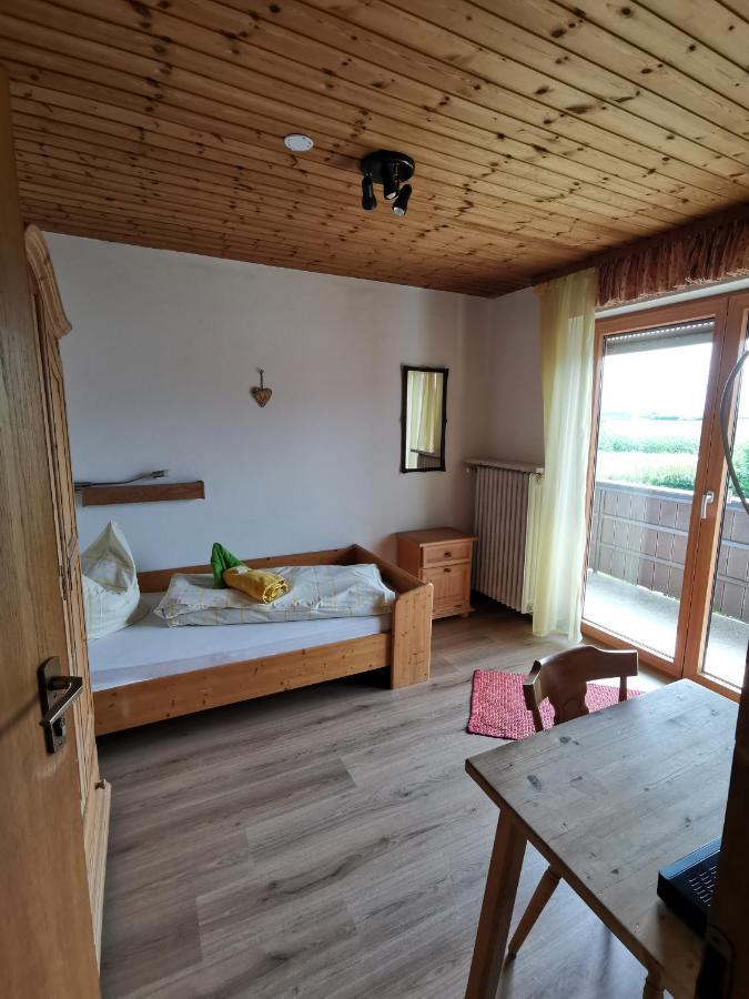Hotel Garni Austermayer Traunreut Extérieur photo