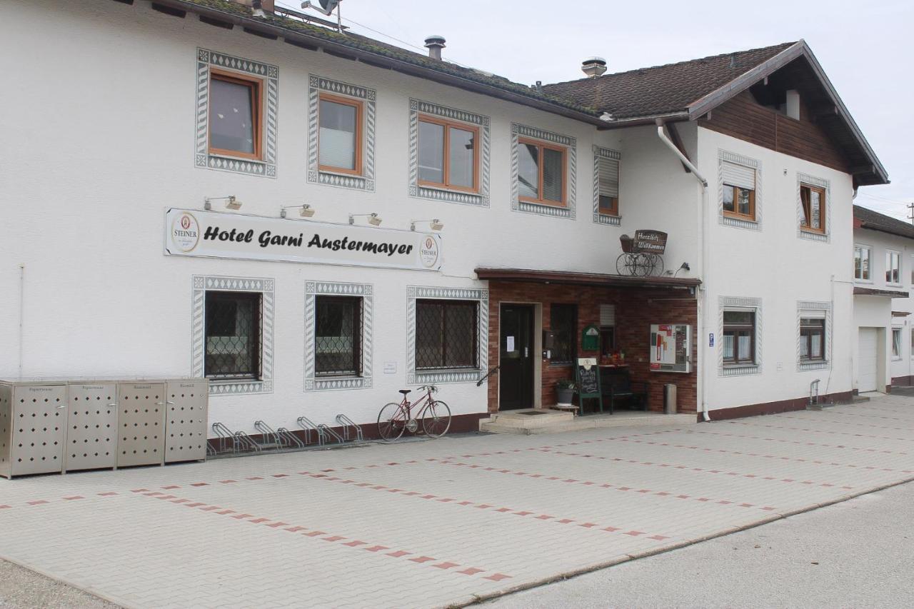 Hotel Garni Austermayer Traunreut Extérieur photo