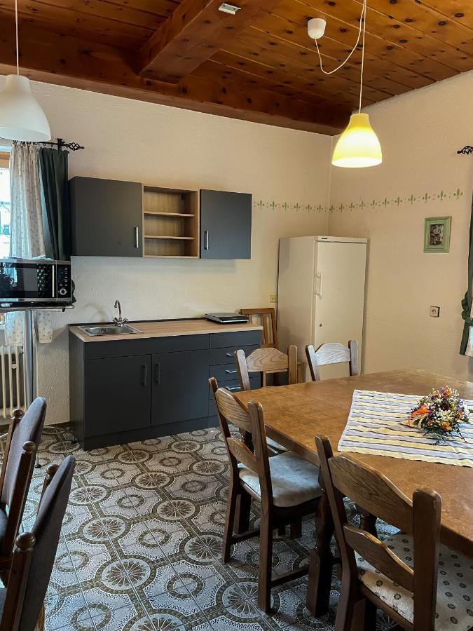 Hotel Garni Austermayer Traunreut Extérieur photo